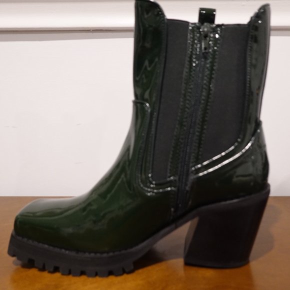NWOT Free People Jeffrey Campbell Sabine Chelsea Boots Dark Green Patent US 10 - Picture 8 of 10